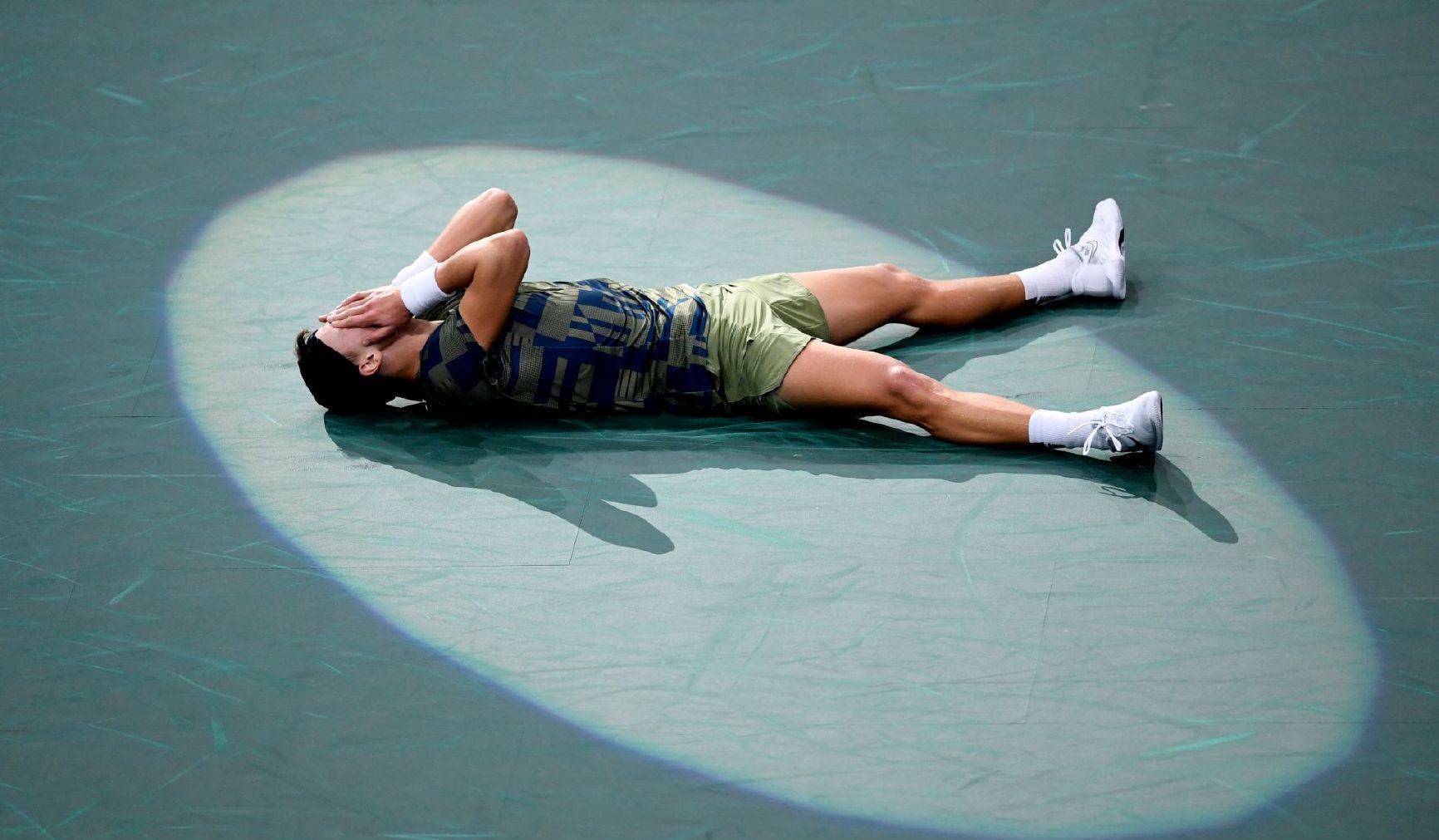 度就自动停, 鲁内还要拿, 这个问题 度就自动停, 鲁内还要拿, 这个问题