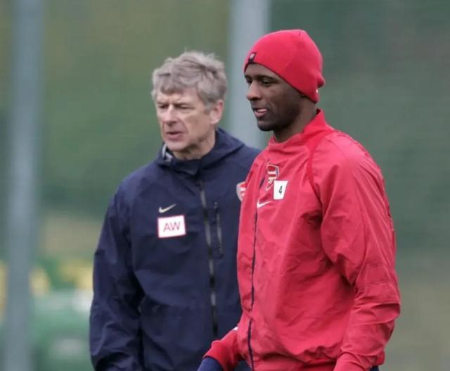 前后大约缺 前后大约缺