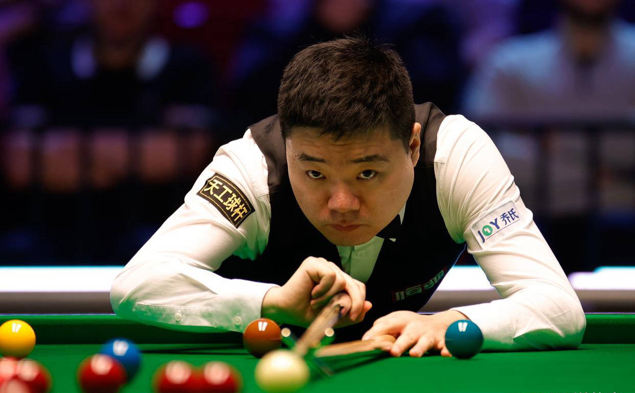 奥沙利文开, 杀战胜吕昊, 威尔士选手